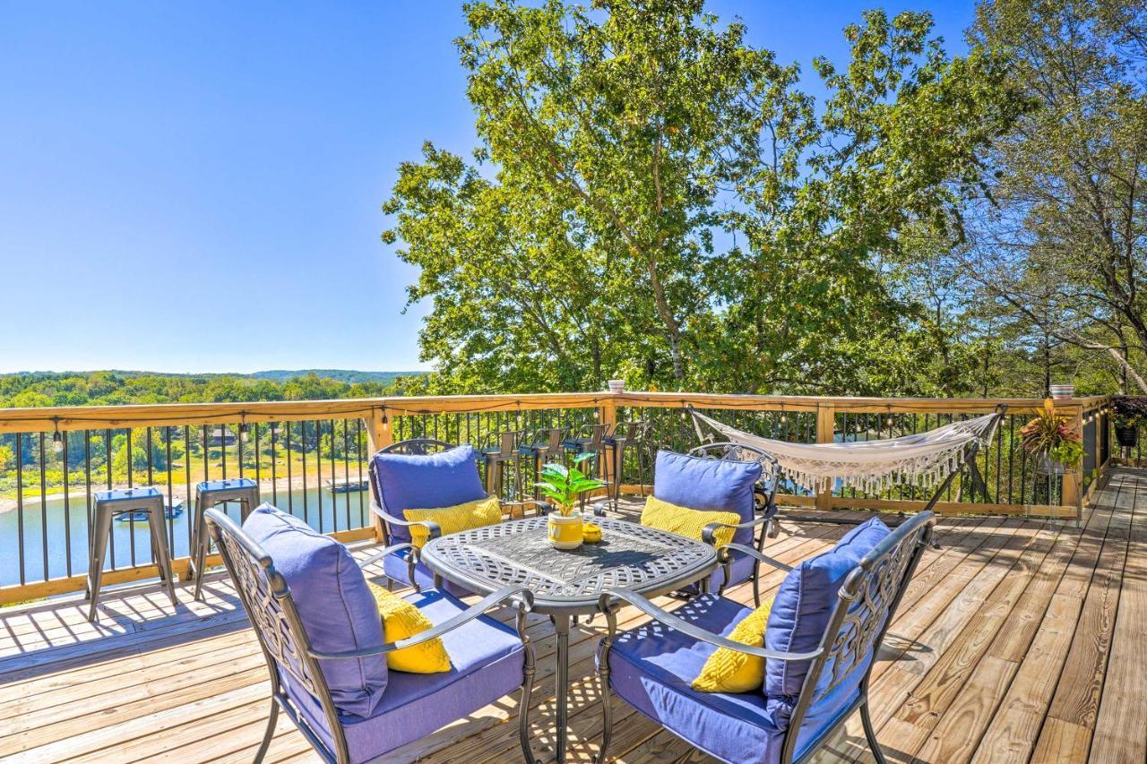 Colorful Golden Getaway With Panoramic Views! Villa Bagian luar foto